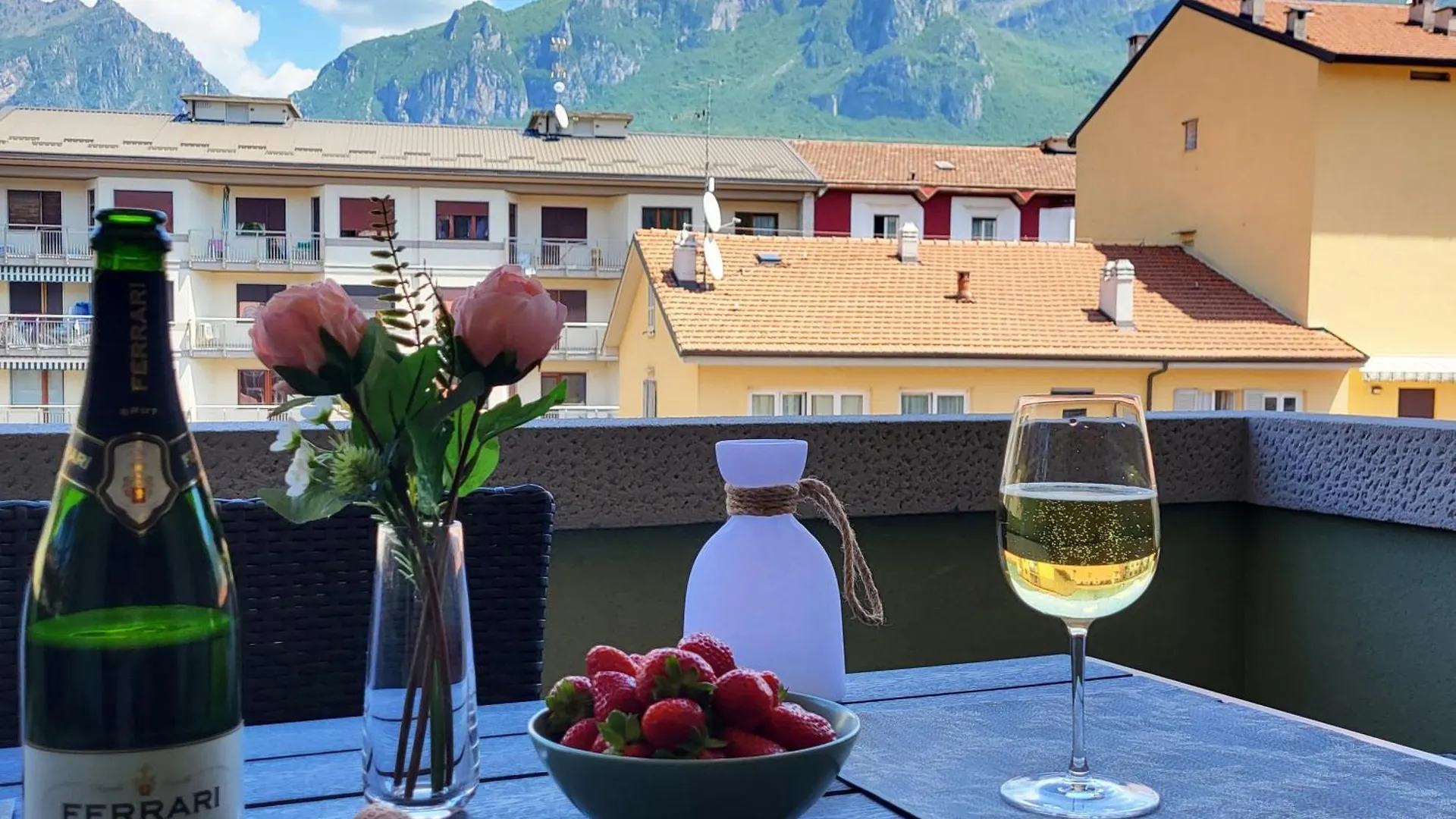 Casa Lariana Apartment Lecco 0*,  Italy